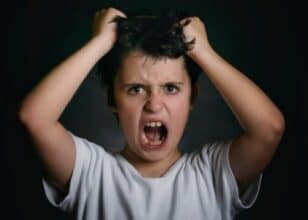 Çocuklarda Öfke Kontrolü İçin 8 Yöntem